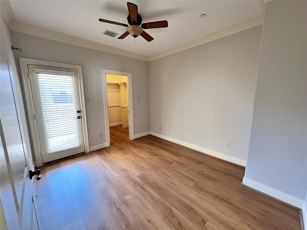 Town Homes At Legacy Town Center Ph Four The - Residential Lease