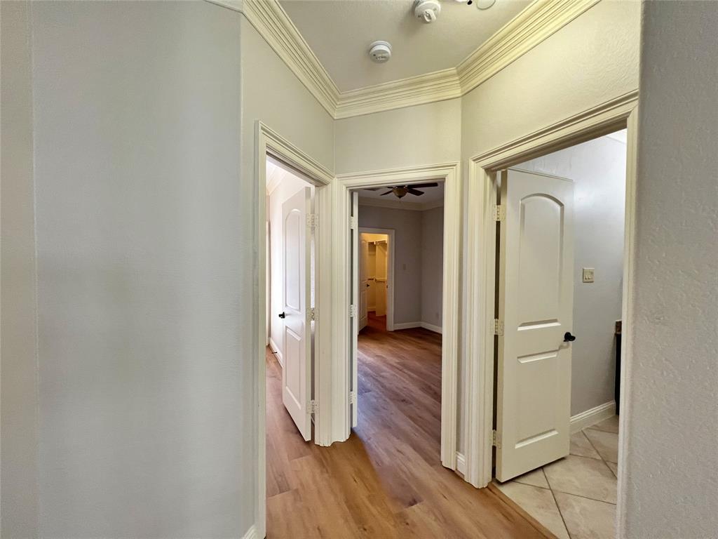 Town Homes At Legacy Town Center Ph Four The - Residential Lease