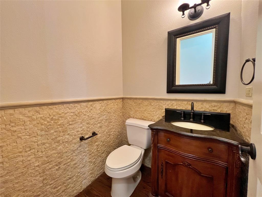 Town Homes At Legacy Town Center Ph Four The - Residential Lease