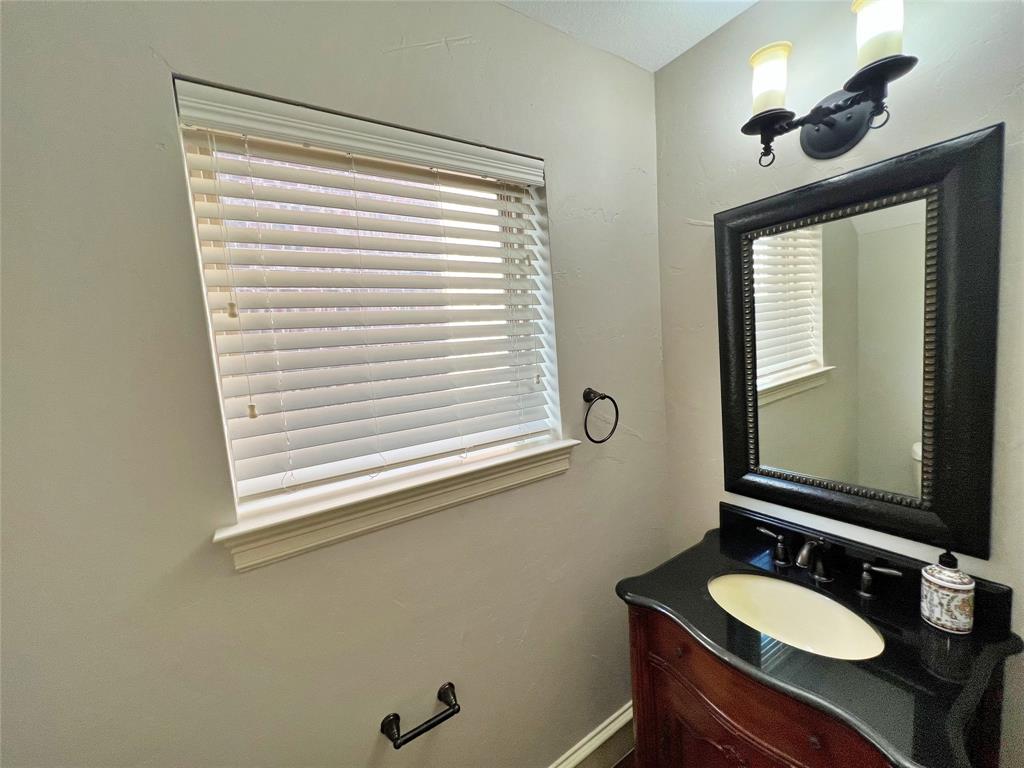 Town Homes At Legacy Town Center Ph Four The - Residential Lease