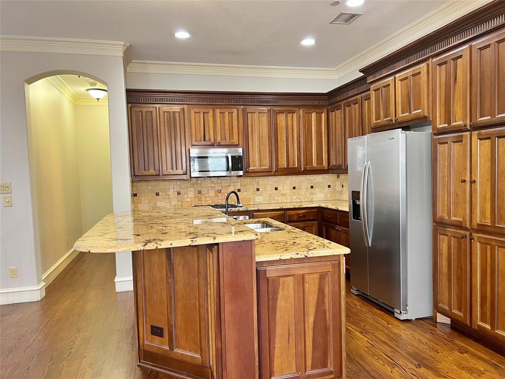 Town Homes At Legacy Town Center Ph Four The - Residential Lease