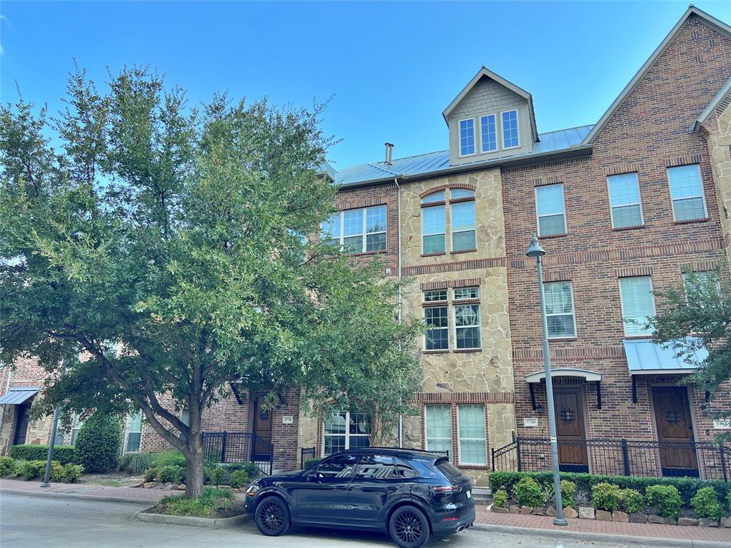 Town Homes At Legacy Town Center Ph Four The - Residential Lease