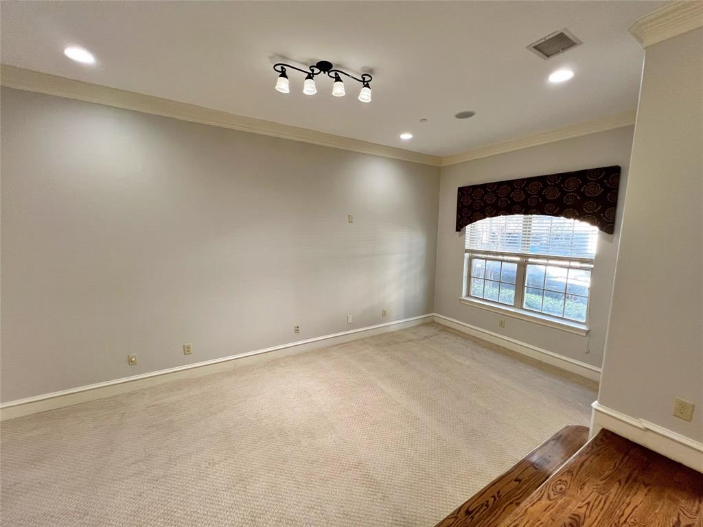 Town Homes At Legacy Town Center Ph Four The - Residential Lease