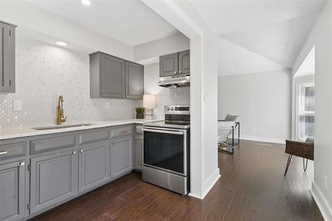 Tiny photo for 4518 Fairway Avenue, Highland Park, TX 75219 (MLS # 21206019)