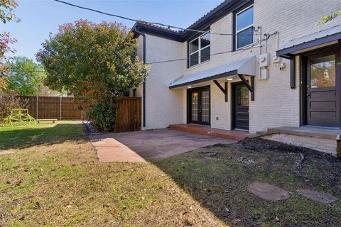 Tiny photo for 4518 Fairway Avenue, Highland Park, TX 75219 (MLS # 21206019)