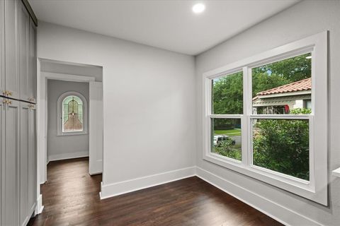 Tiny photo for 4518 Fairway Avenue, Highland Park, TX 75219 (MLS # 21206019)