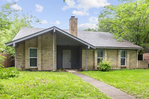 1017 Westminster Lane Garland TX 75040