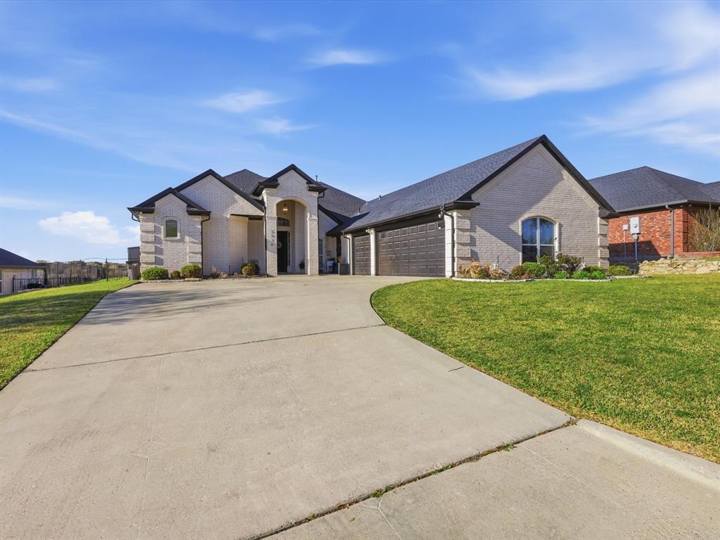 Club Villa Estates - Residential