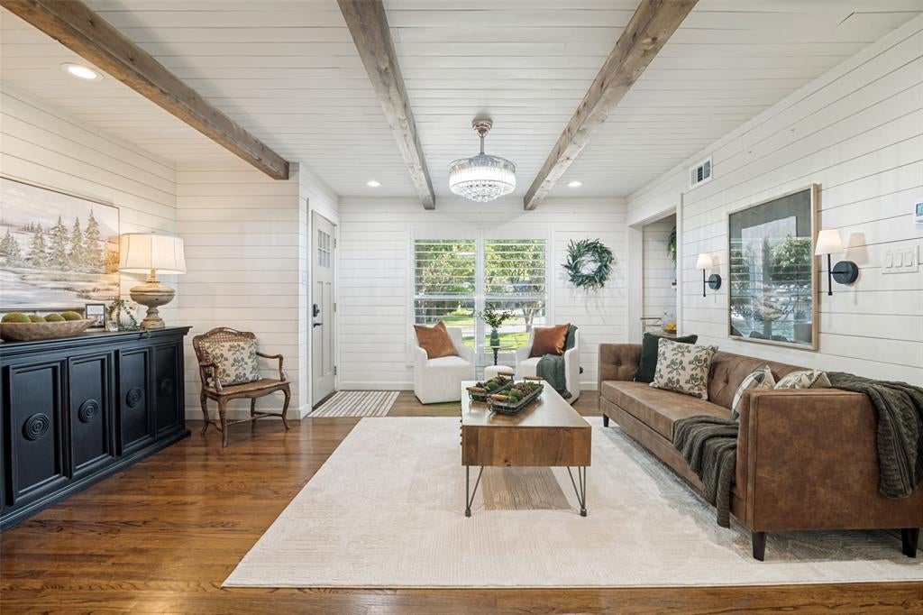 321 Westway Drive