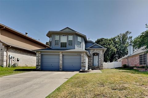 A home in Lewisville