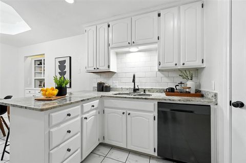 Tiny photo for 8841 Hidden Hill Drive, Fort Worth, TX 76179 (MLS # 21099845)