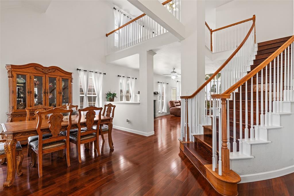 5709 Christy Lane