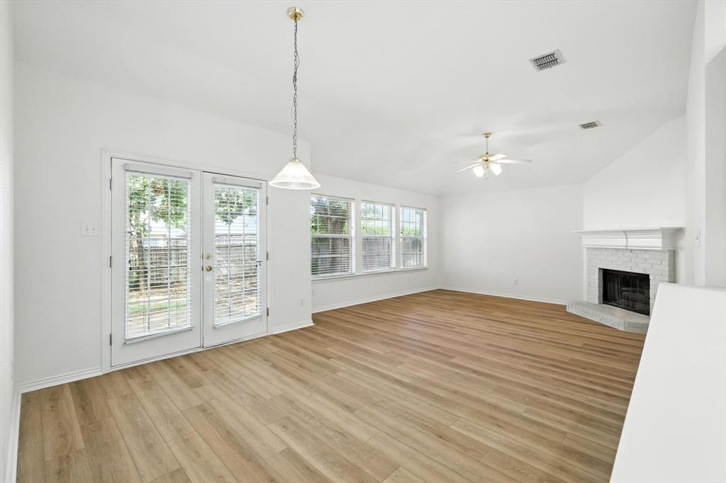 Hilltop Estate Ph 2 Lewisville - Residential