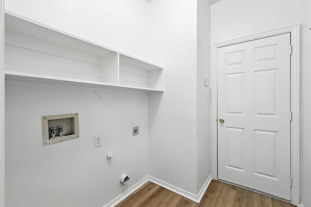 Hilltop Estate Ph 2 Lewisville - Residential