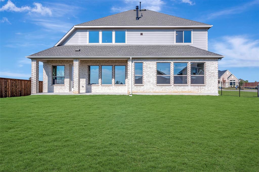 Northshore at Lakewood Village - Residential