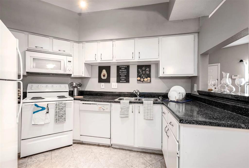 3995 Eldridge Parkway 4034