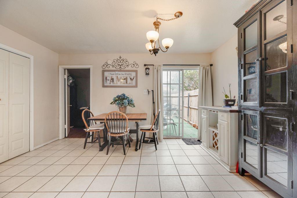 Wykeham-Wykeham Condos - Residential