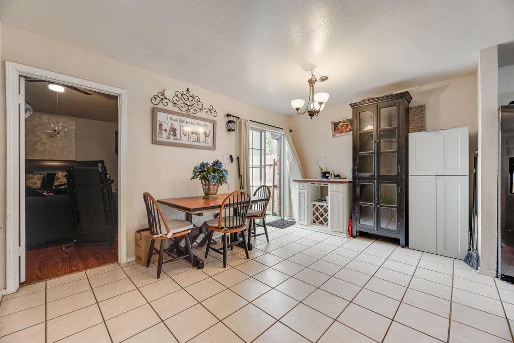 Wykeham-Wykeham Condos - Residential