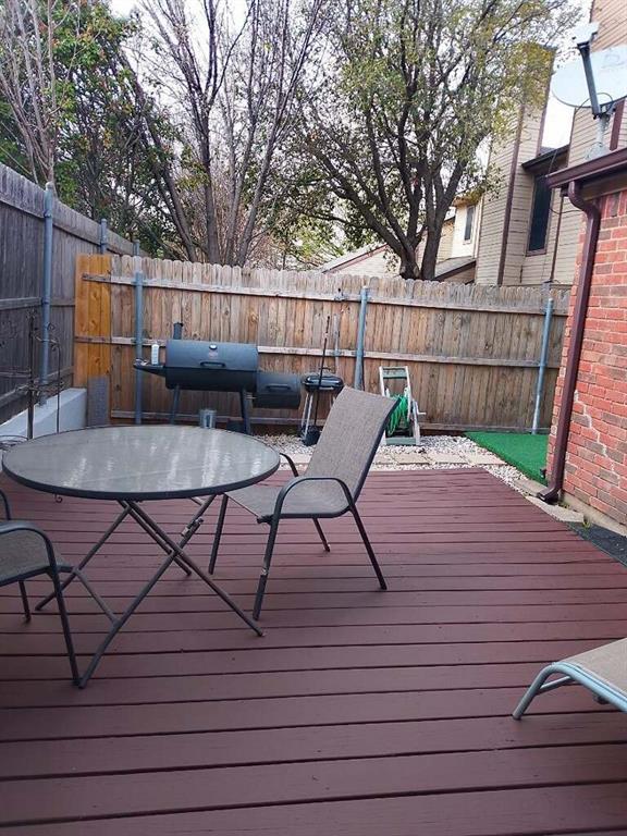 Wykeham-Wykeham Condos - Residential