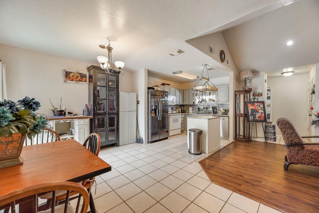 Wykeham-Wykeham Condos - Residential