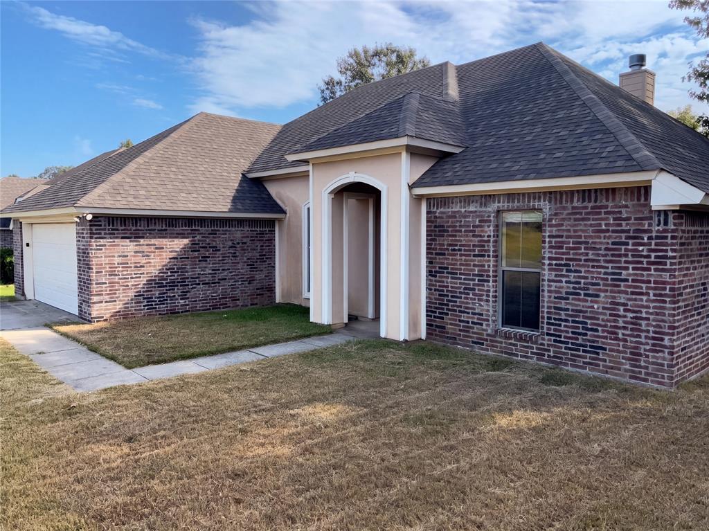 Photo of 10137 Canyon Oaks Drive, Keithville, LA 71047 (MLS # 21421020)