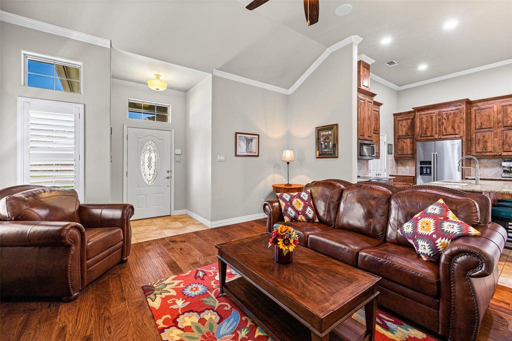 Cobblestone Court - Residential