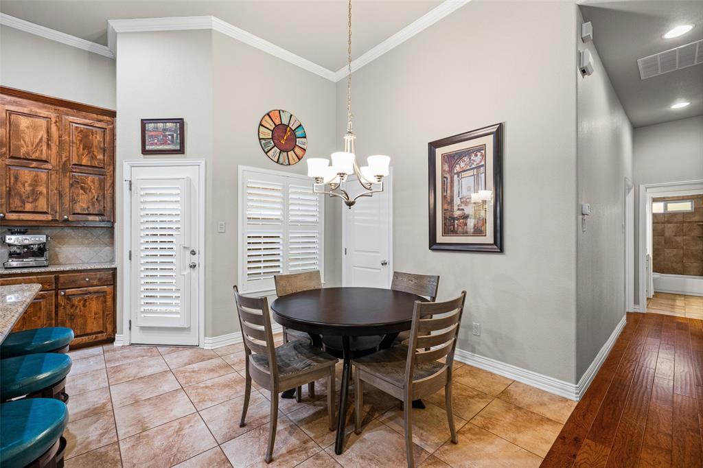 Cobblestone Court - Residential