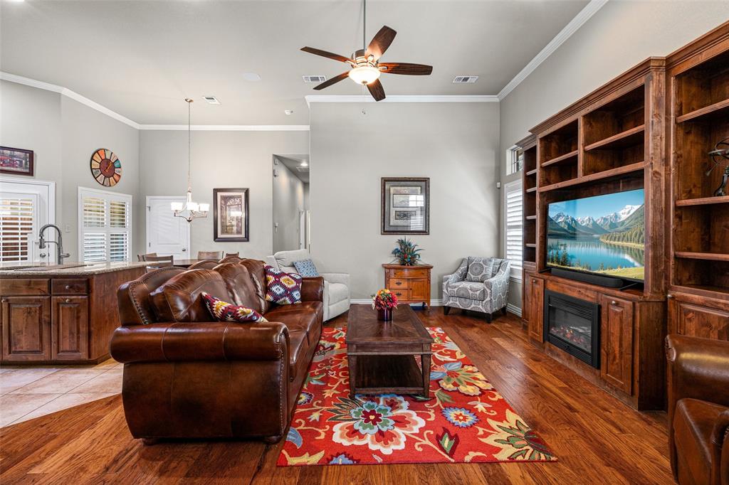 Cobblestone Court - Residential