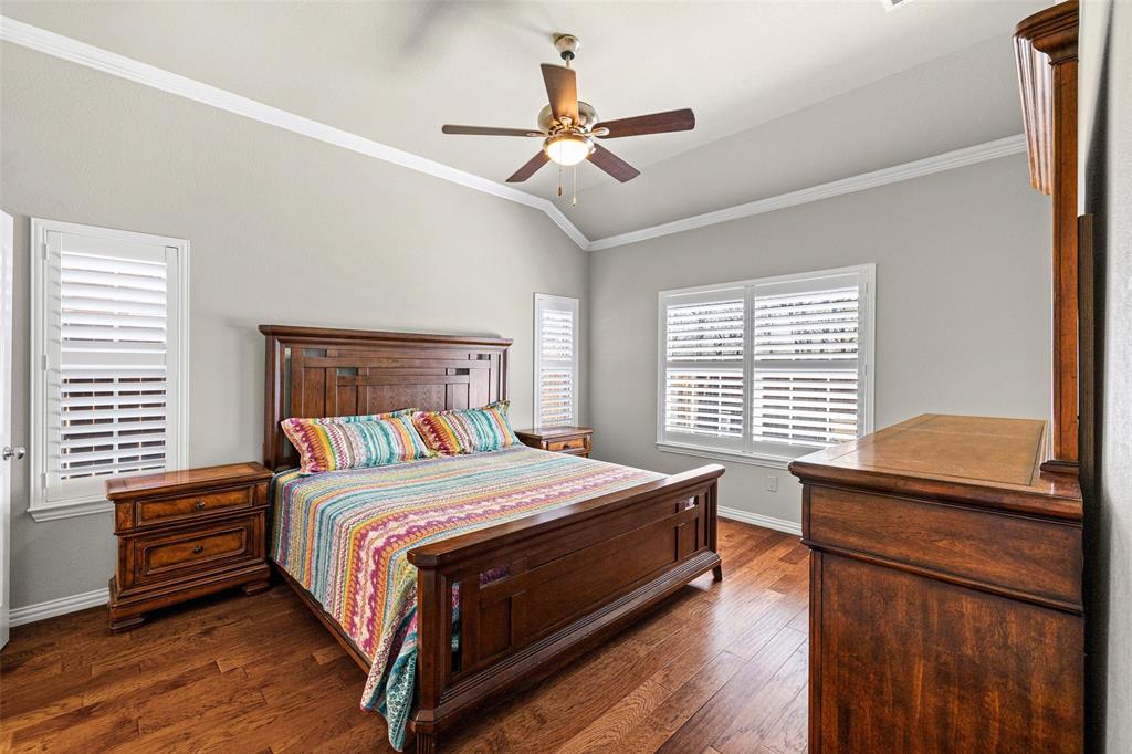 Cobblestone Court - Residential