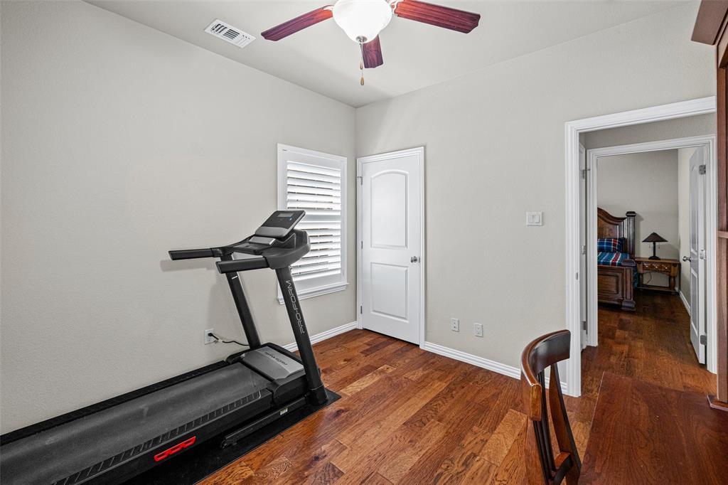 Cobblestone Court - Residential