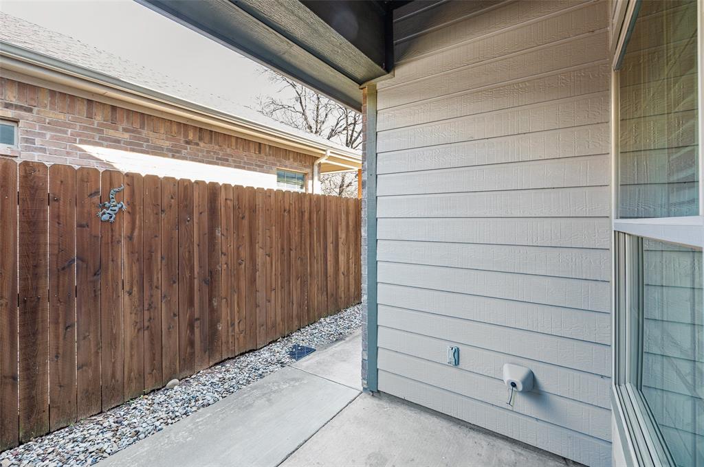 Cobblestone Court - Residential