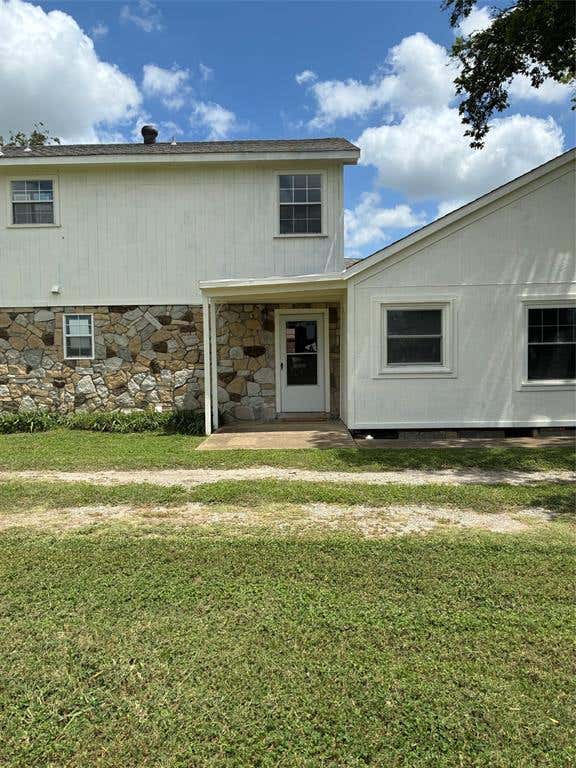 Photo of 406 N Denny Street, Howe, TX 75459 (MLS # 21319532)
