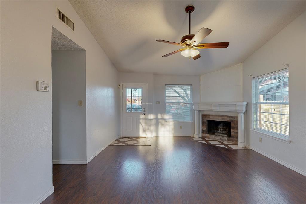 High Mdws 02 - Residential Lease