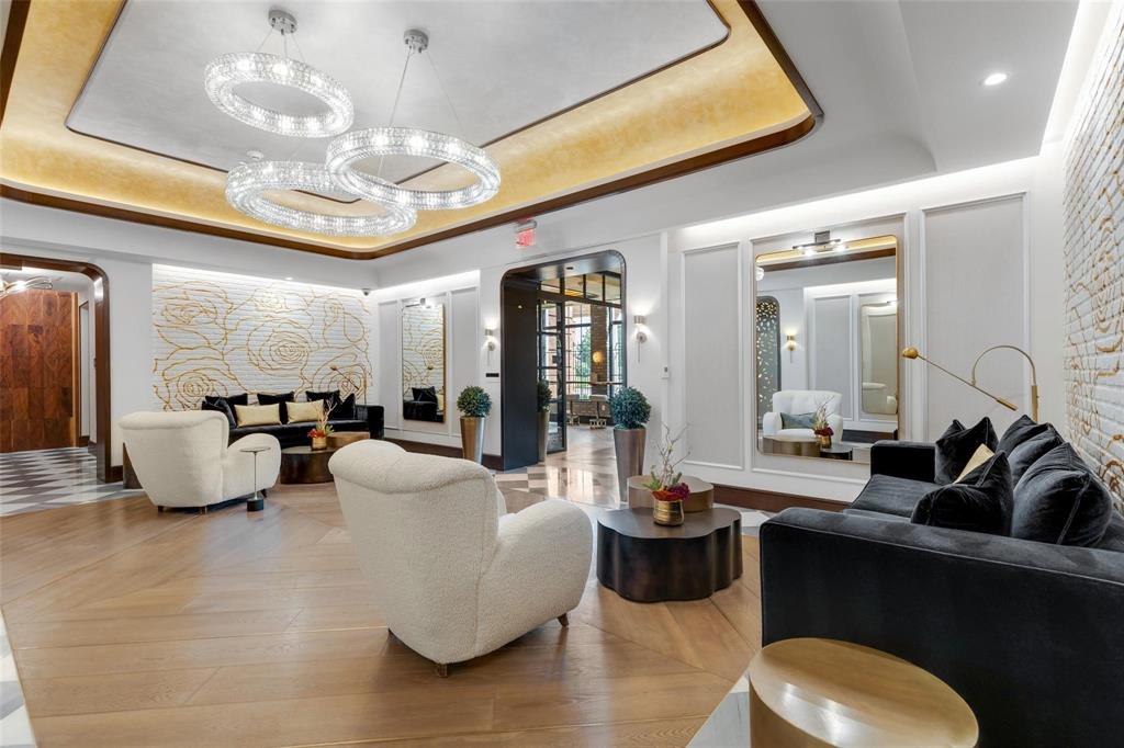 Parkview Condo - Residential