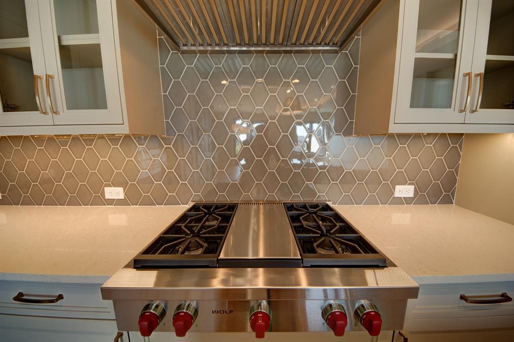 Parkview Condo - Residential