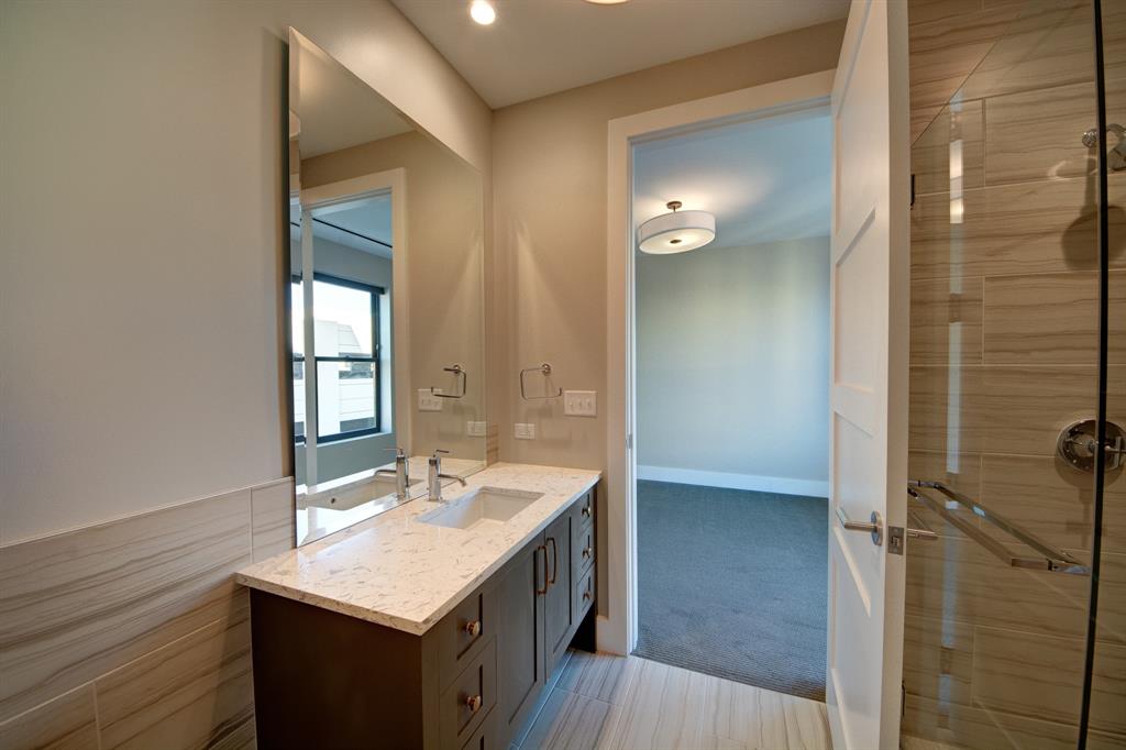 Parkview Condo - Residential