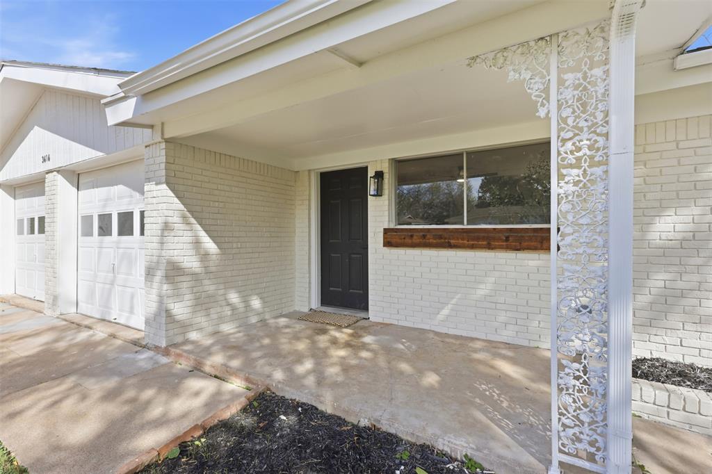 3616 Venice Drive