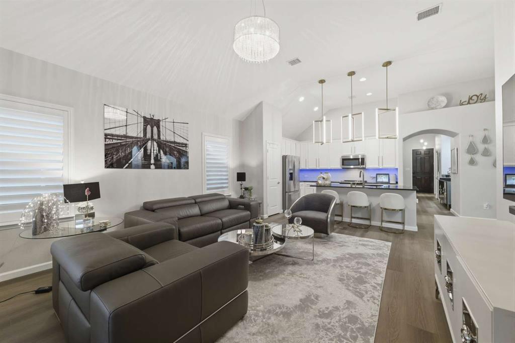 5617 Buffalo Springs Drive