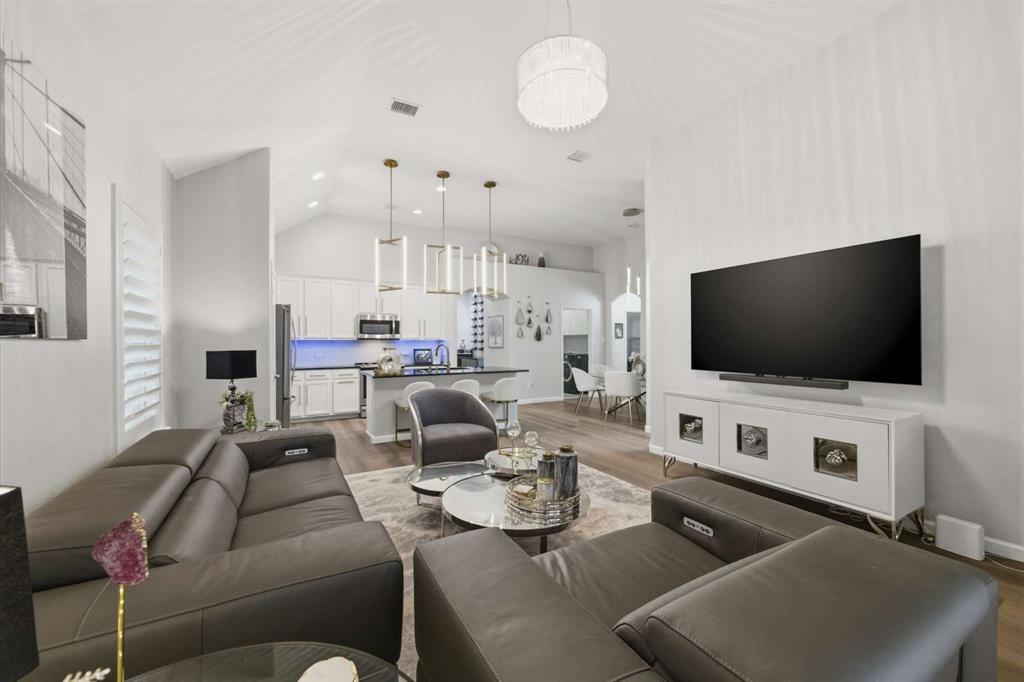 5617 Buffalo Springs Drive