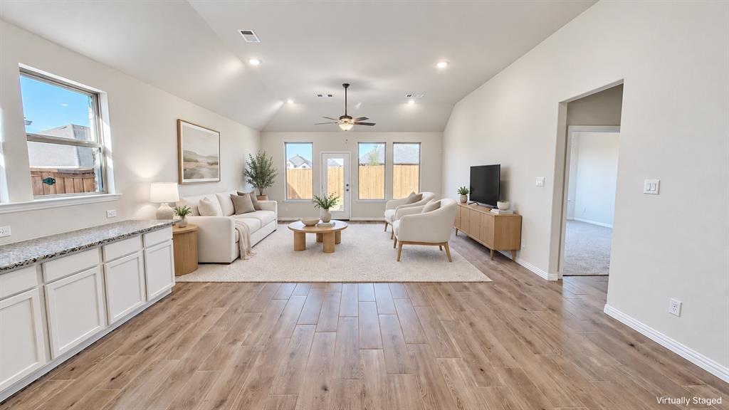 2201 River Trail