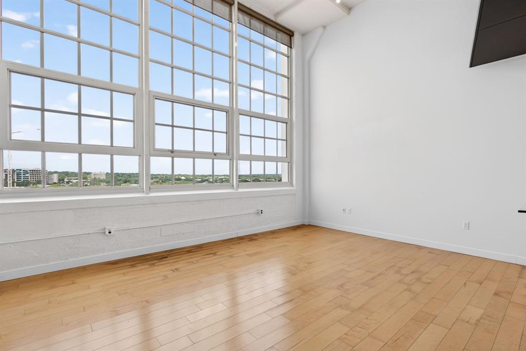 One Montgomery Plaza Residence Condo - Residential