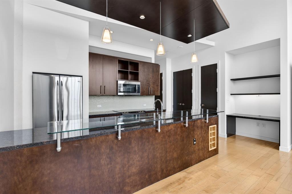 One Montgomery Plaza Residence Condo - Residential