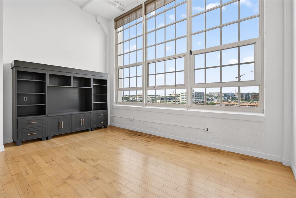 One Montgomery Plaza Residence Condo - Residential