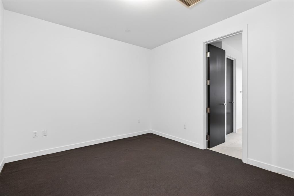 One Montgomery Plaza Residence Condo - Residential