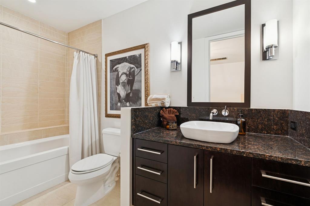 One Montgomery Plaza Residence Condo - Residential