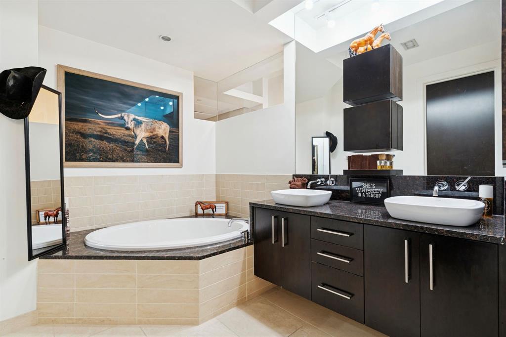 One Montgomery Plaza Residence Condo - Residential