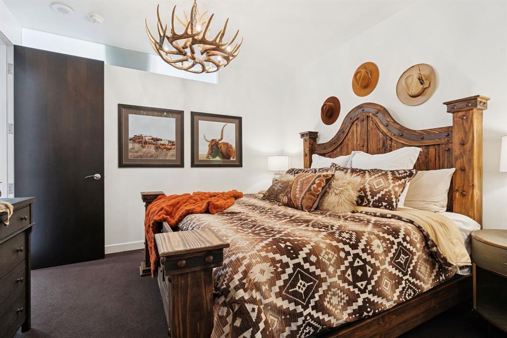 One Montgomery Plaza Residence Condo - Residential