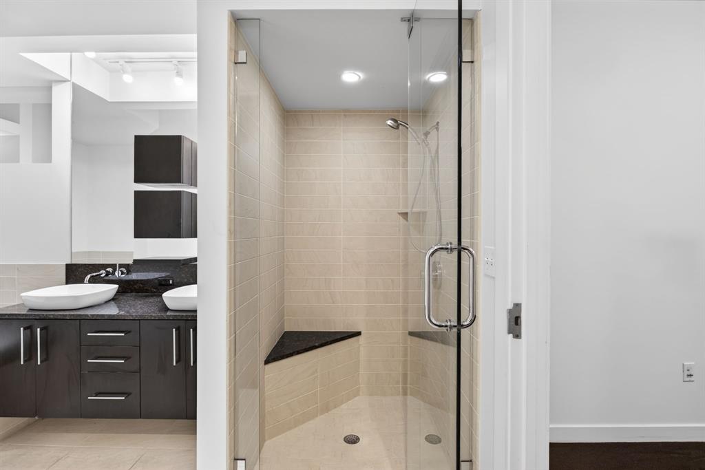 One Montgomery Plaza Residence Condo - Residential