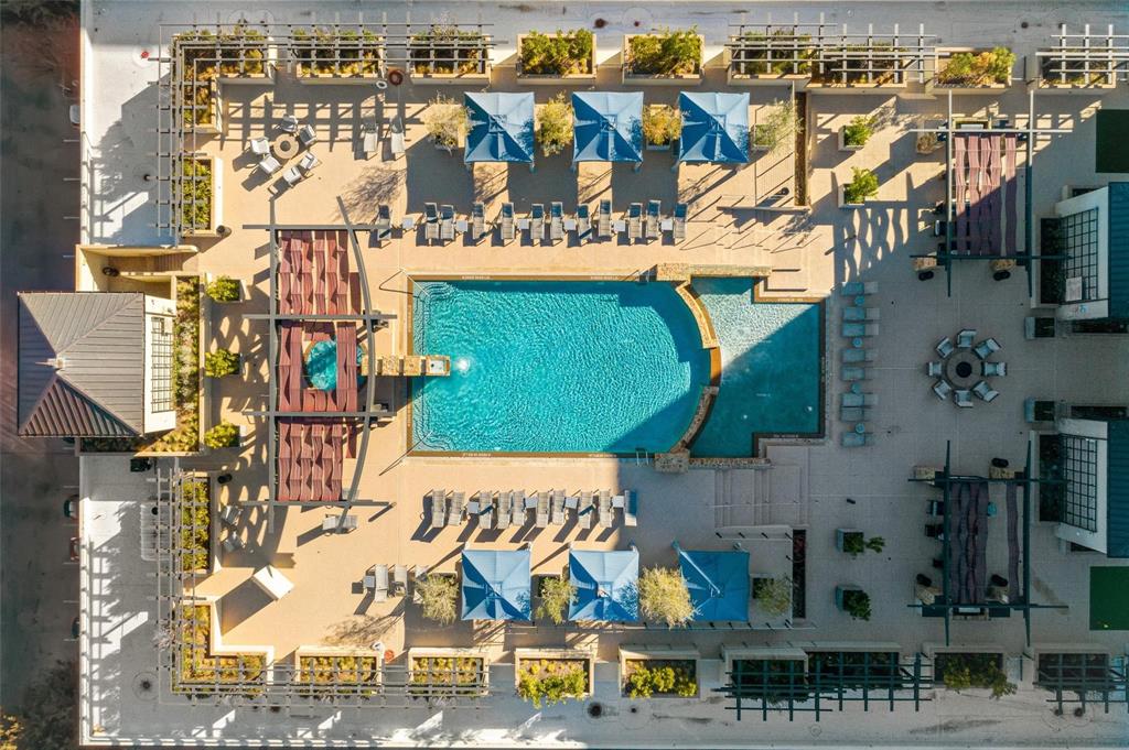 One Montgomery Plaza Residence Condo - Residential