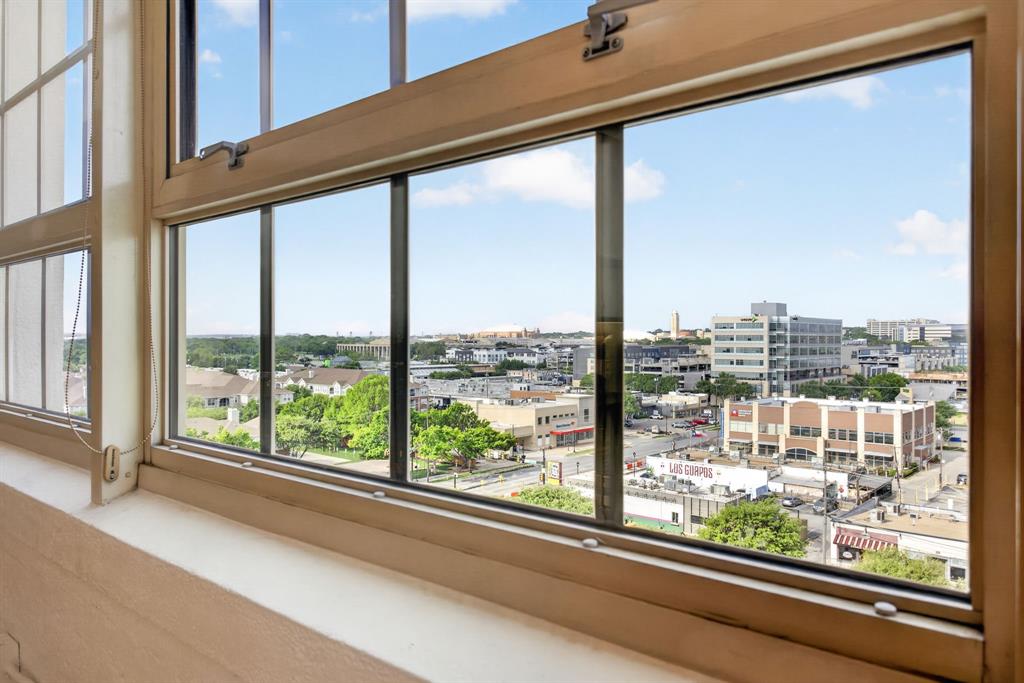 One Montgomery Plaza Residence Condo - Residential